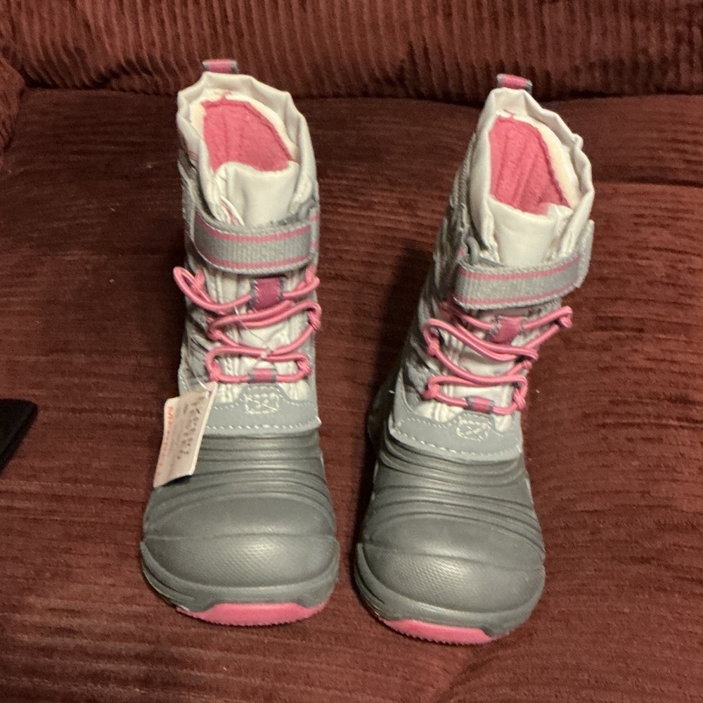 Merrell Gray and Pink Kids Snow Boots
